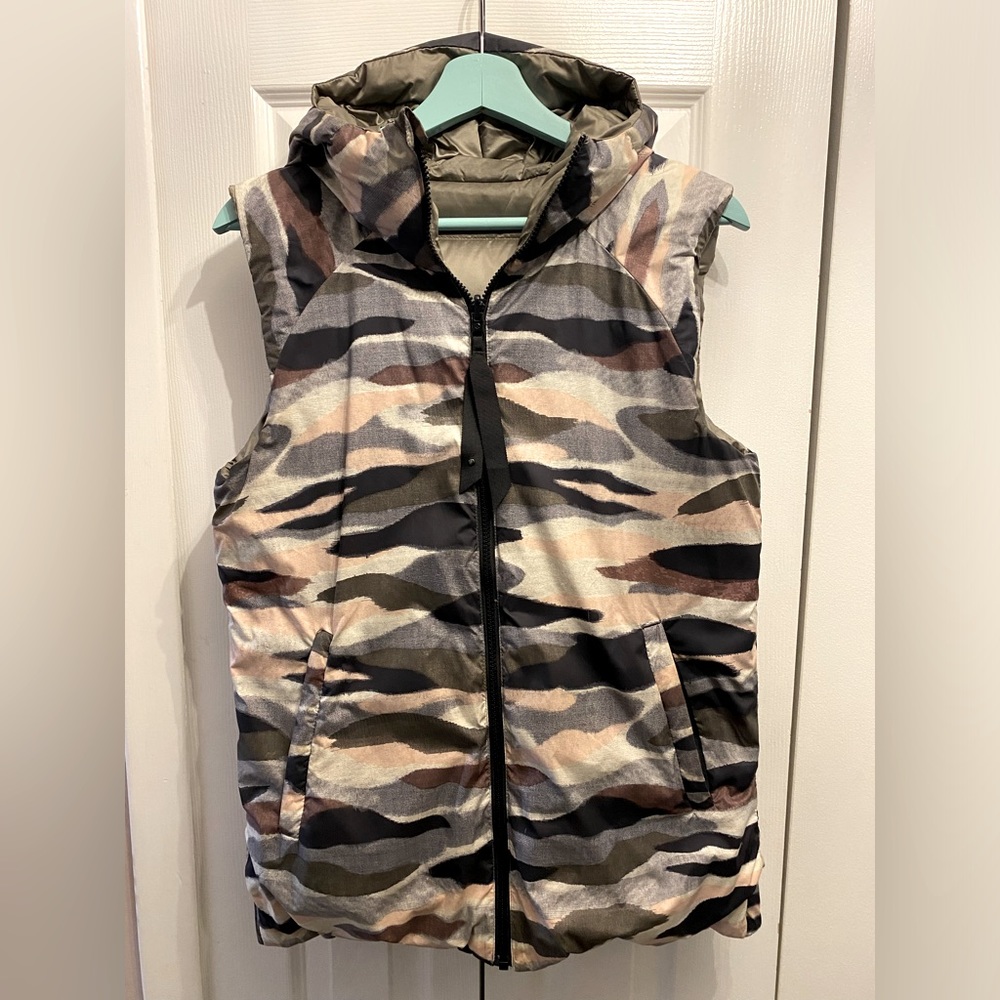 Lululemon Reversible Hooded Feather Down Vest